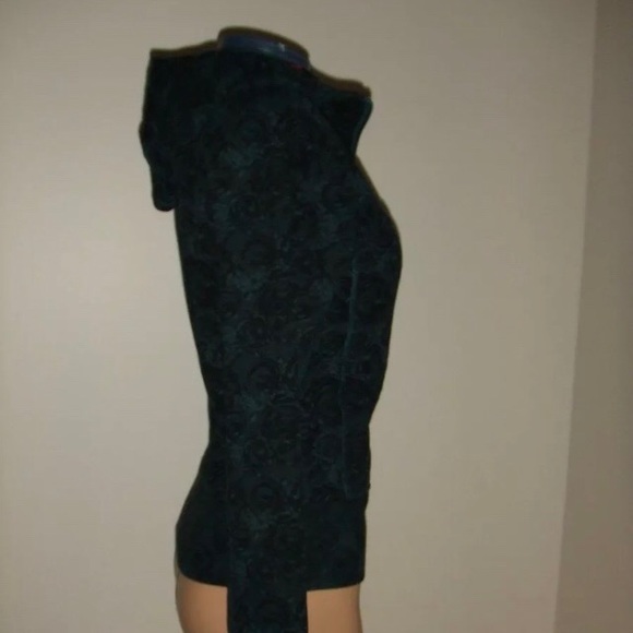 Lululemon Scuba Hoodie Women Size 4 =XS Rose Alberta Lake New with Tag - Picture 6 of 9